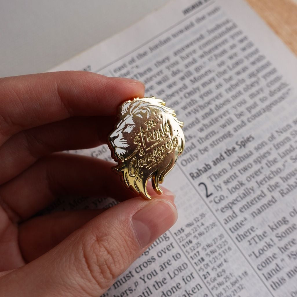 Joshua 1:9 (Lion of Judah) Gold Enamel Pin