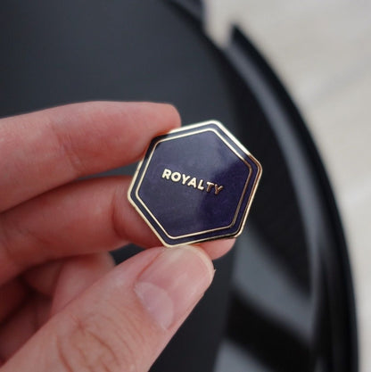 1 Peter 2:9 (Royalty) Enamel Pin