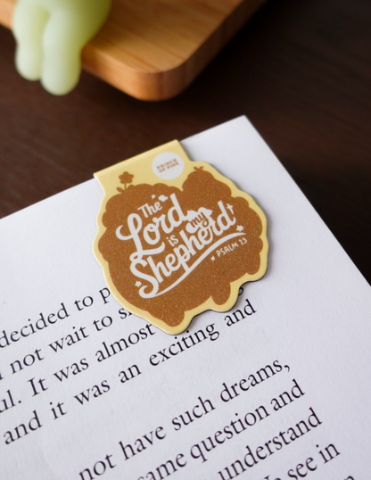 Daisy Duck Chonk Magnetic Bookmark