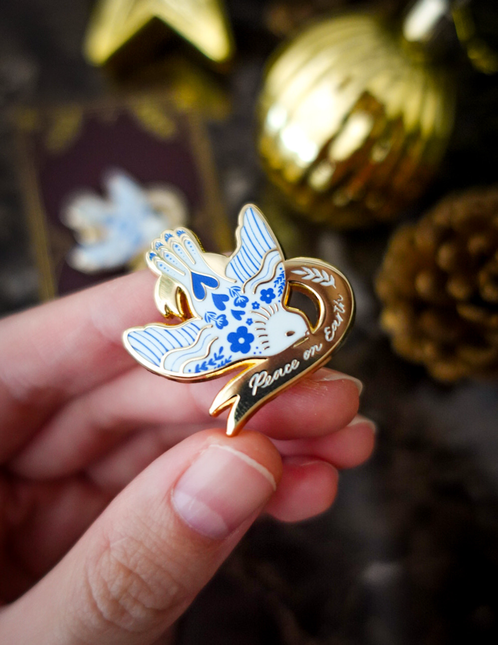 ⁠Luke 2:14 (Peace Dove) Enamel Pin